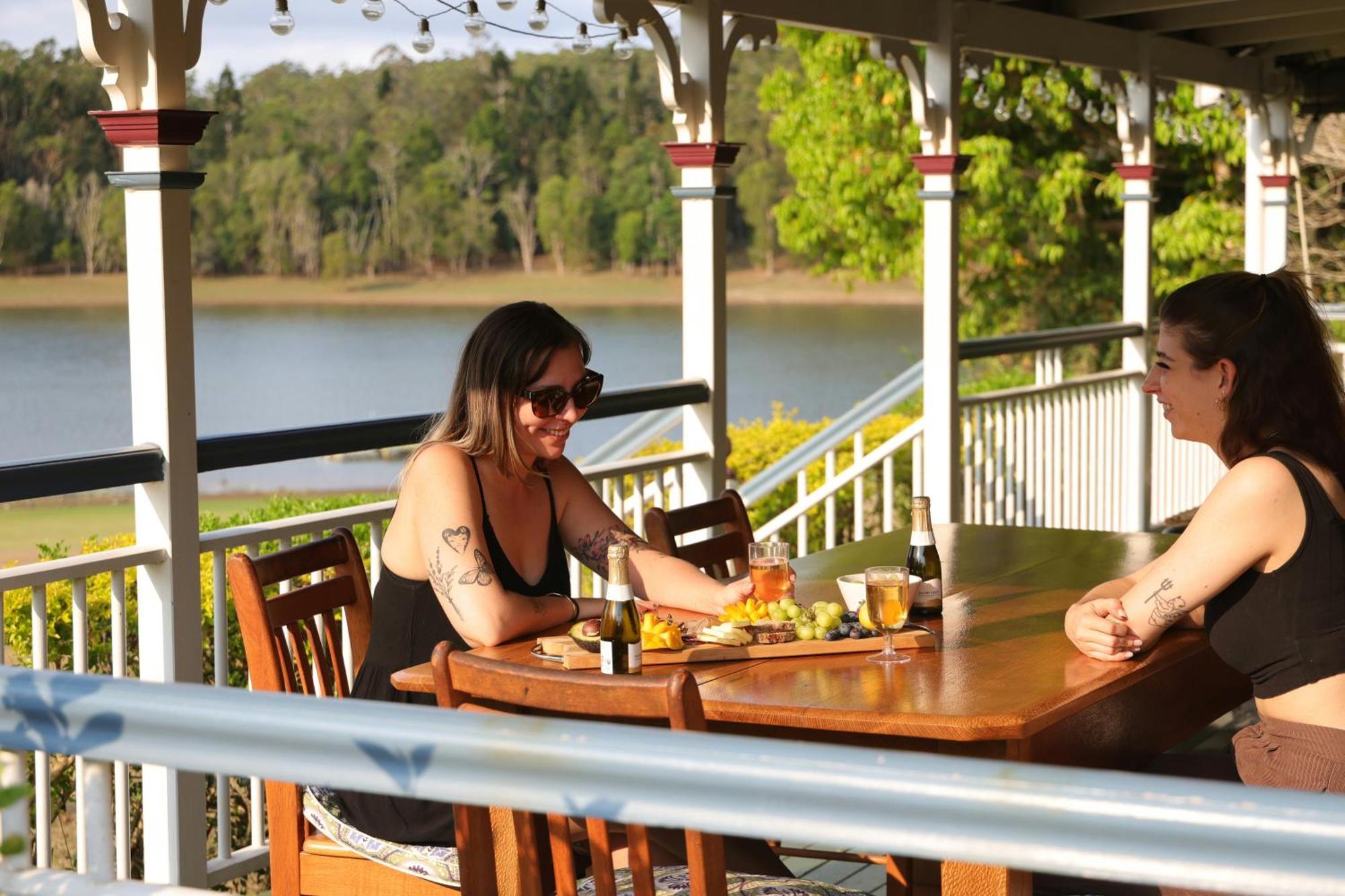 Villa Lakefront Yungaburra
